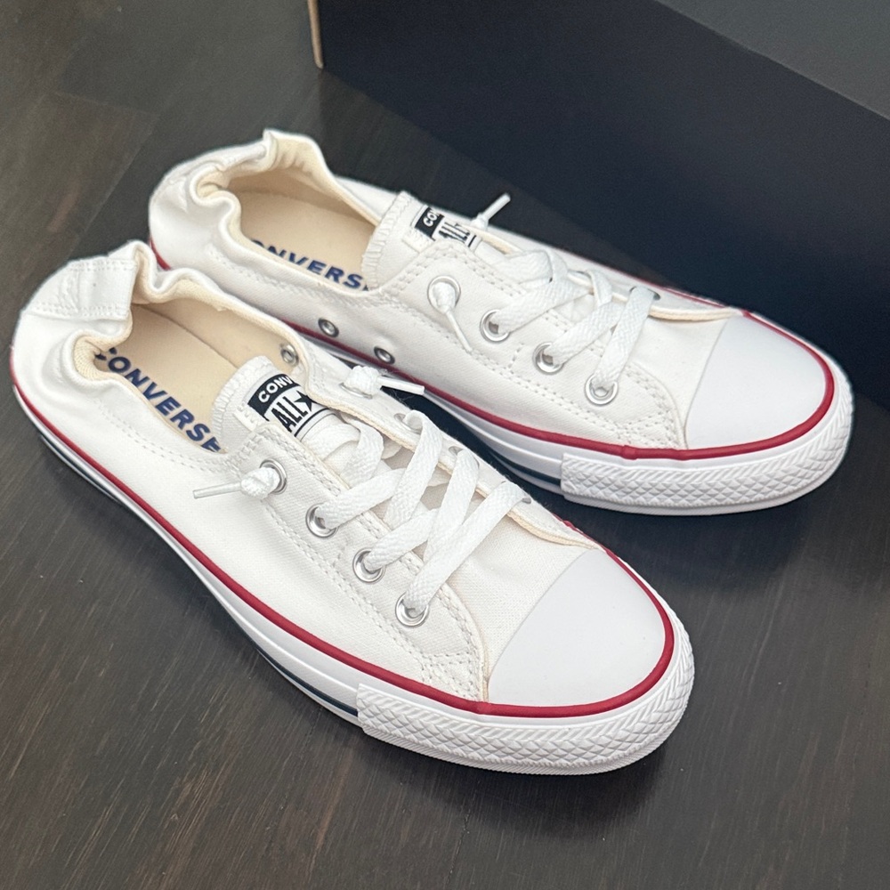 Converse White slip on Low-Top Sneakers